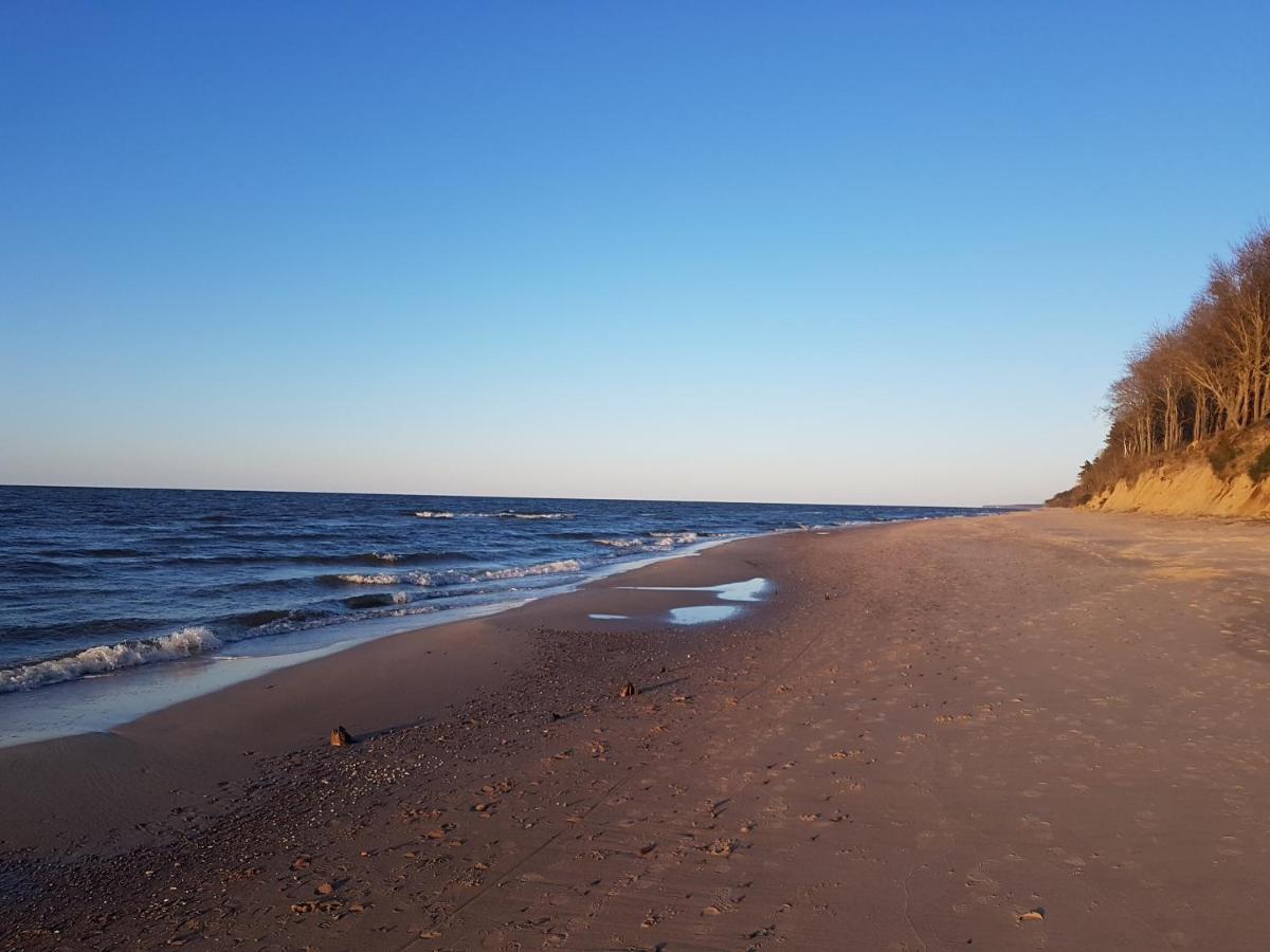 Willa Samana Pokoje Dziwnówek Kültér fotó